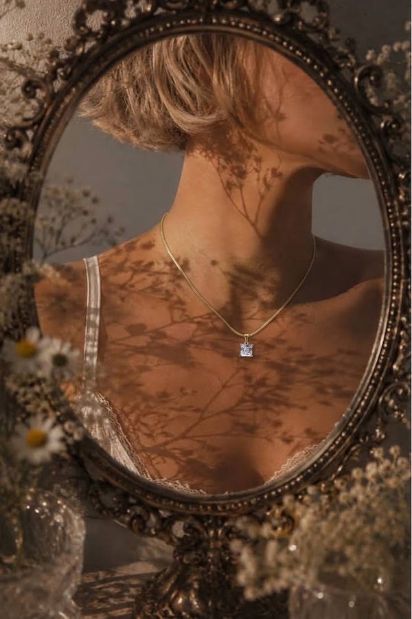 Collana Punto Luce Quadrato