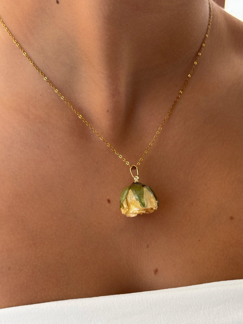 Collana Bocciolo