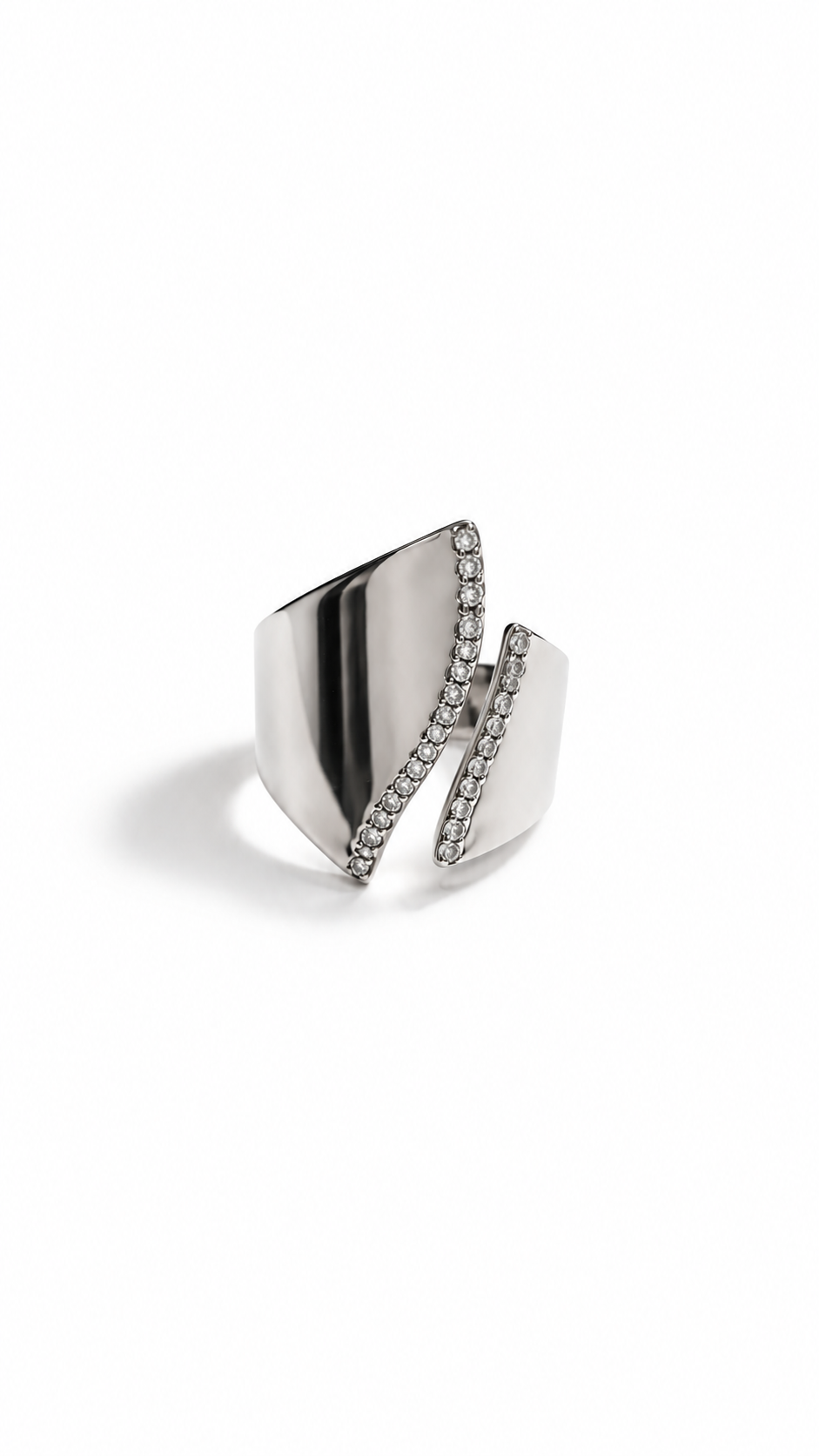 Anello Astra