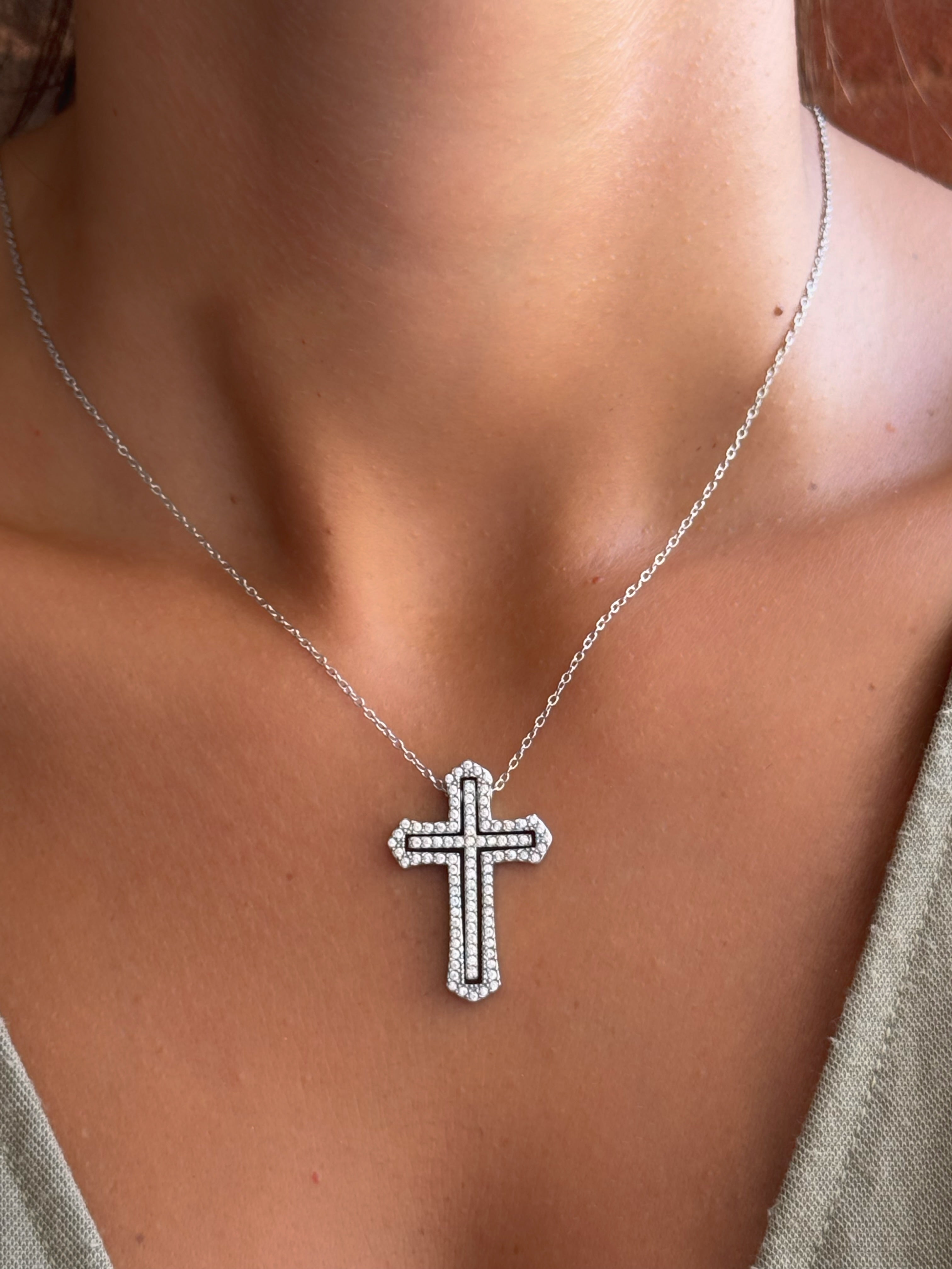 Collana Croce