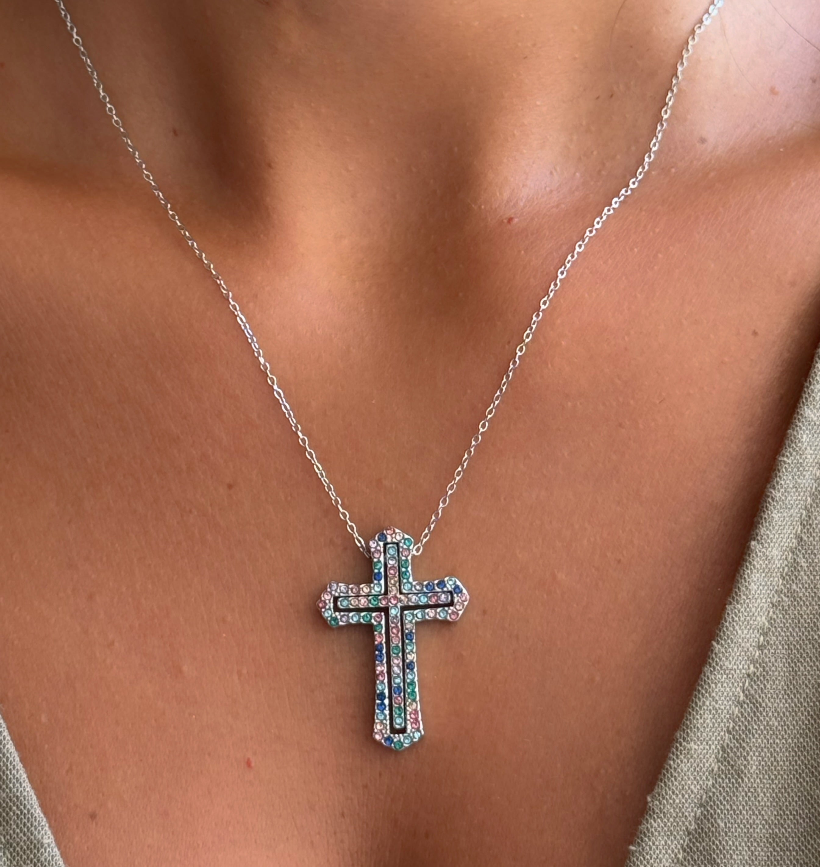 Collana Croce